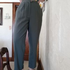 Olive Trousers/Pants with Pockets